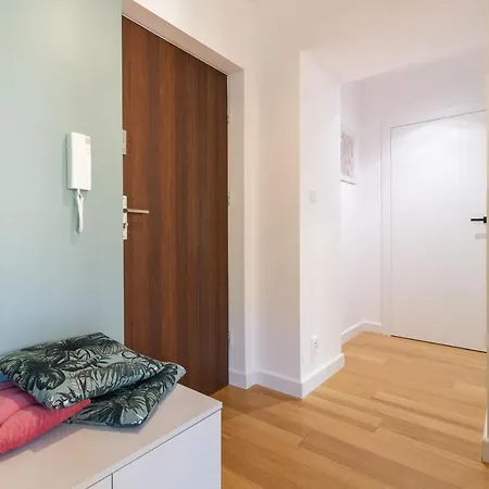 W Rent Like - Hoza 36